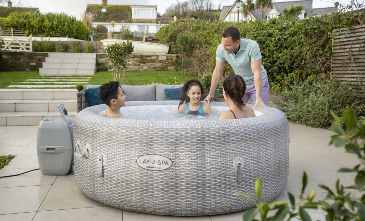 Lay-Z-Spa Honolulu AirJet Jacuzzi